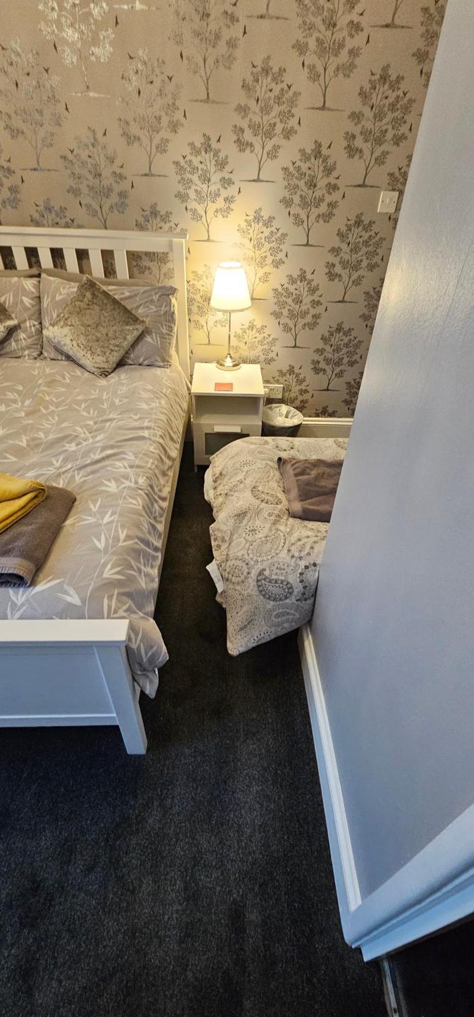 The Roslyn Guest House ペイントン 部屋 写真